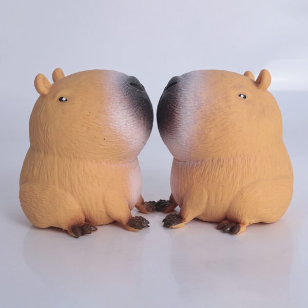 Cappybara Squeeze Delight - Image 3