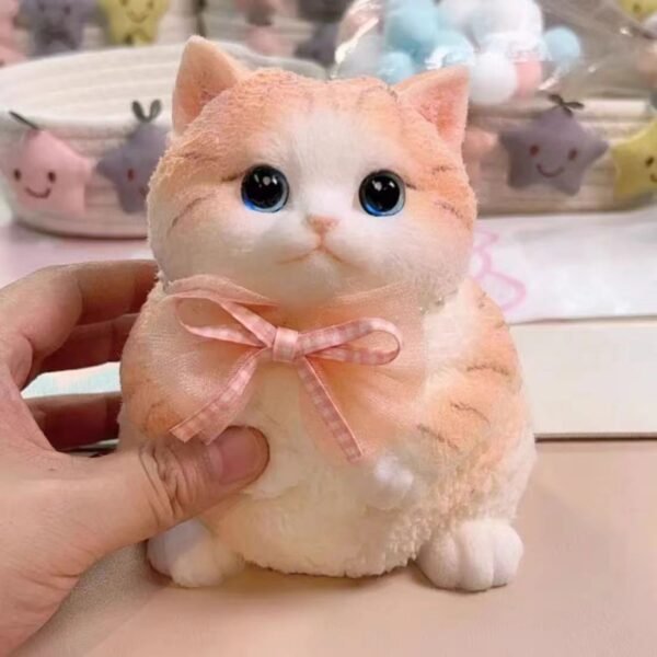Chubby cat - Image 4