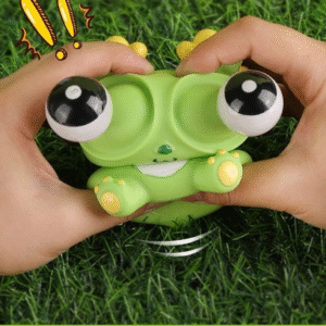 Alternative view of Pop-eyed Little Dragon
